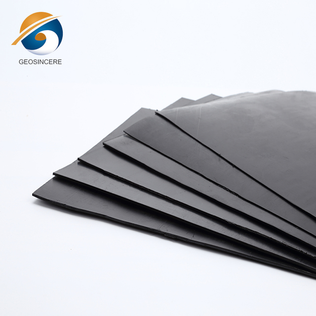 Почвенный покров HDPE прудовый вкладыш геомембрана Почвенный покров HDPE прудовый вкладыш геомембрана